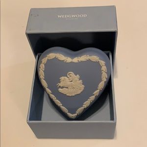Wedgewood Heart Shape Jasperware Trinket Box